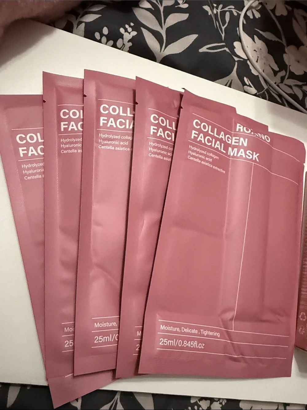 11 piece Rozino Collagen & Retinol Skincare Bundle + Facial Masks NWT